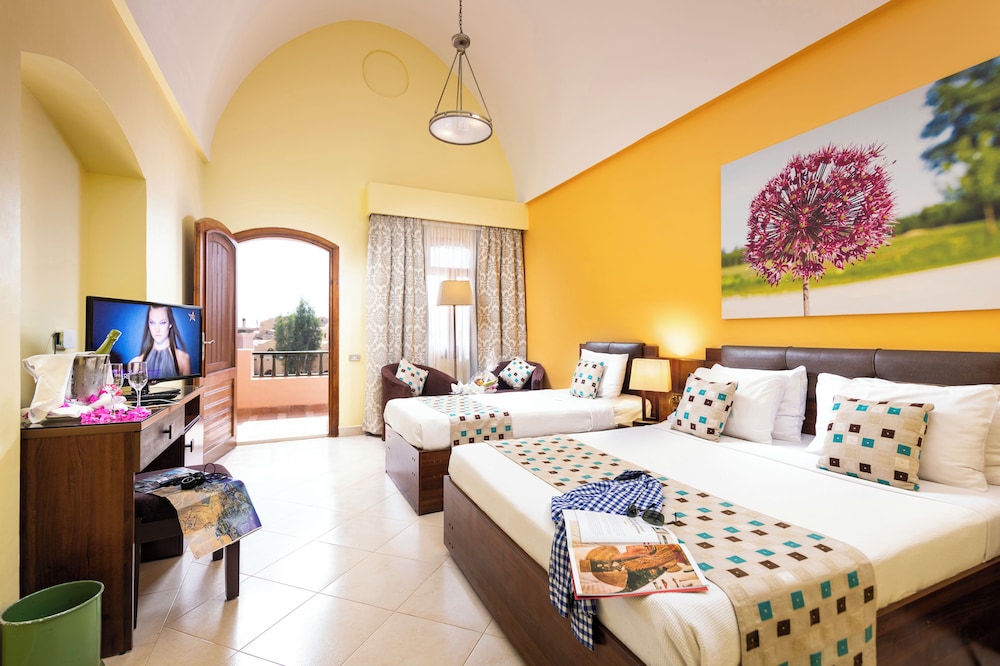 Premium Room – Three Corners Rihana Resort El Gouna