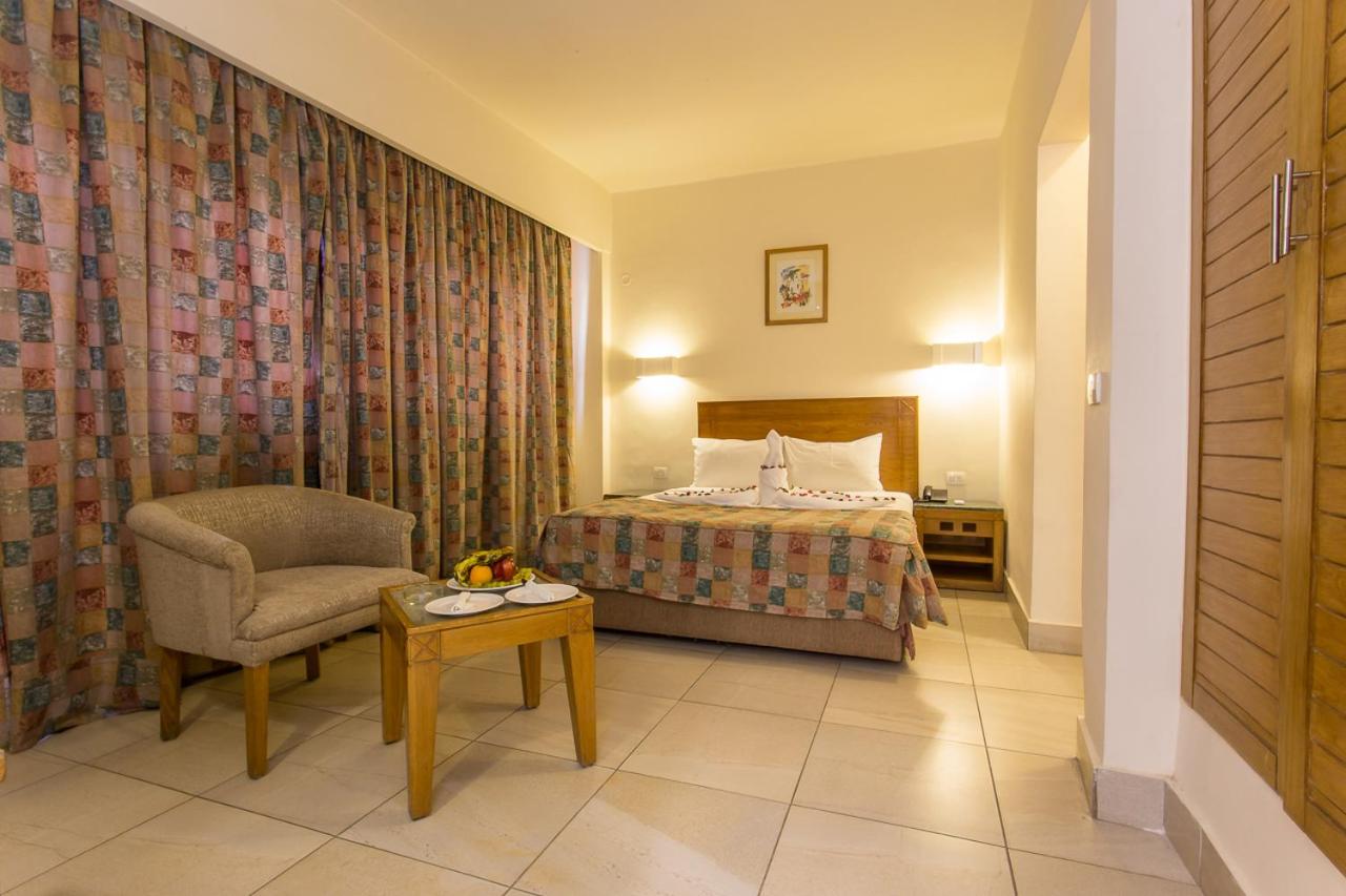 Superior King Room – Safir Hotel Cairo