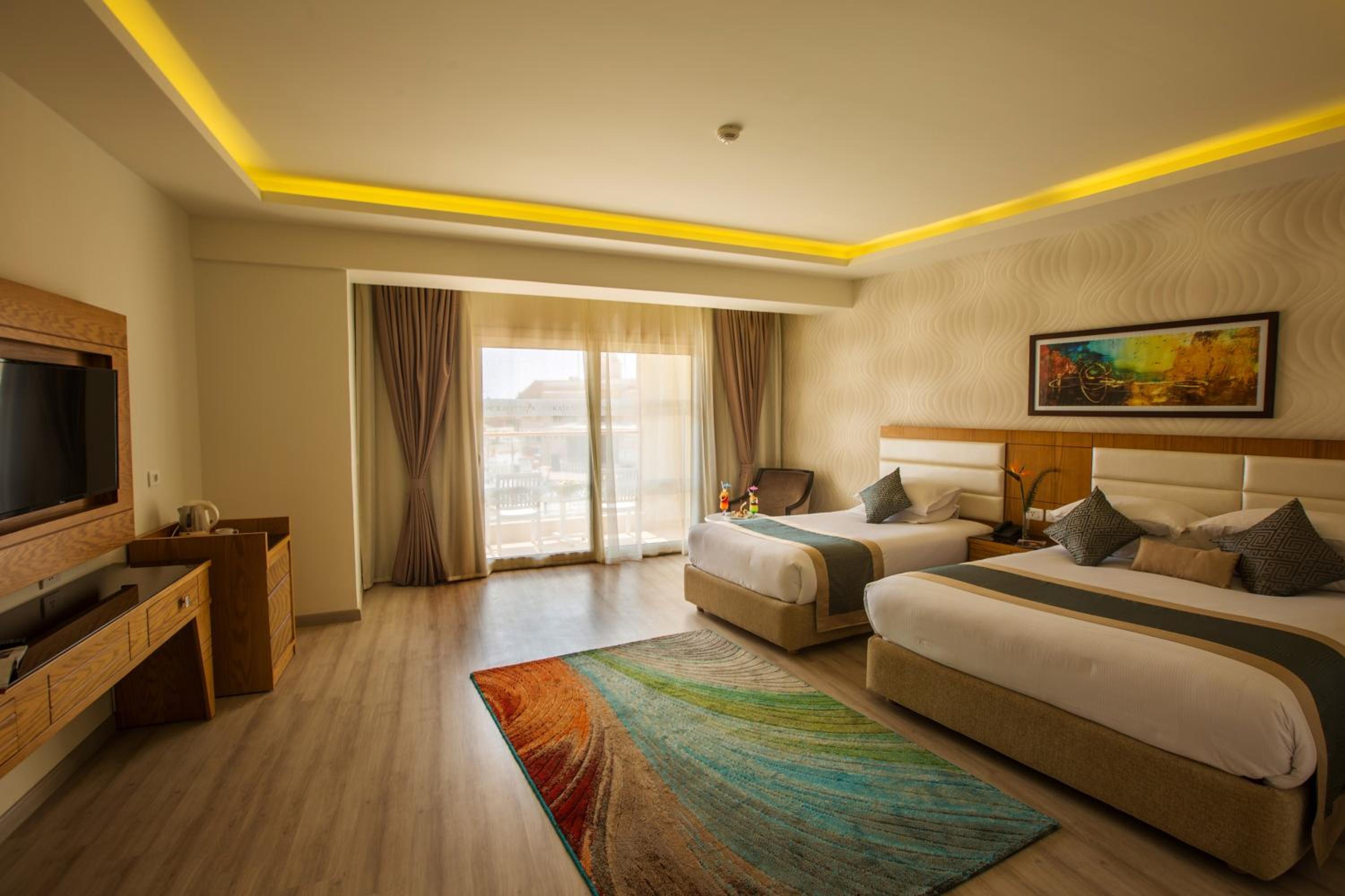Deluxe Room with Aqua Park View – Pickalbatros Aqua Blu Sharm El Sheikh