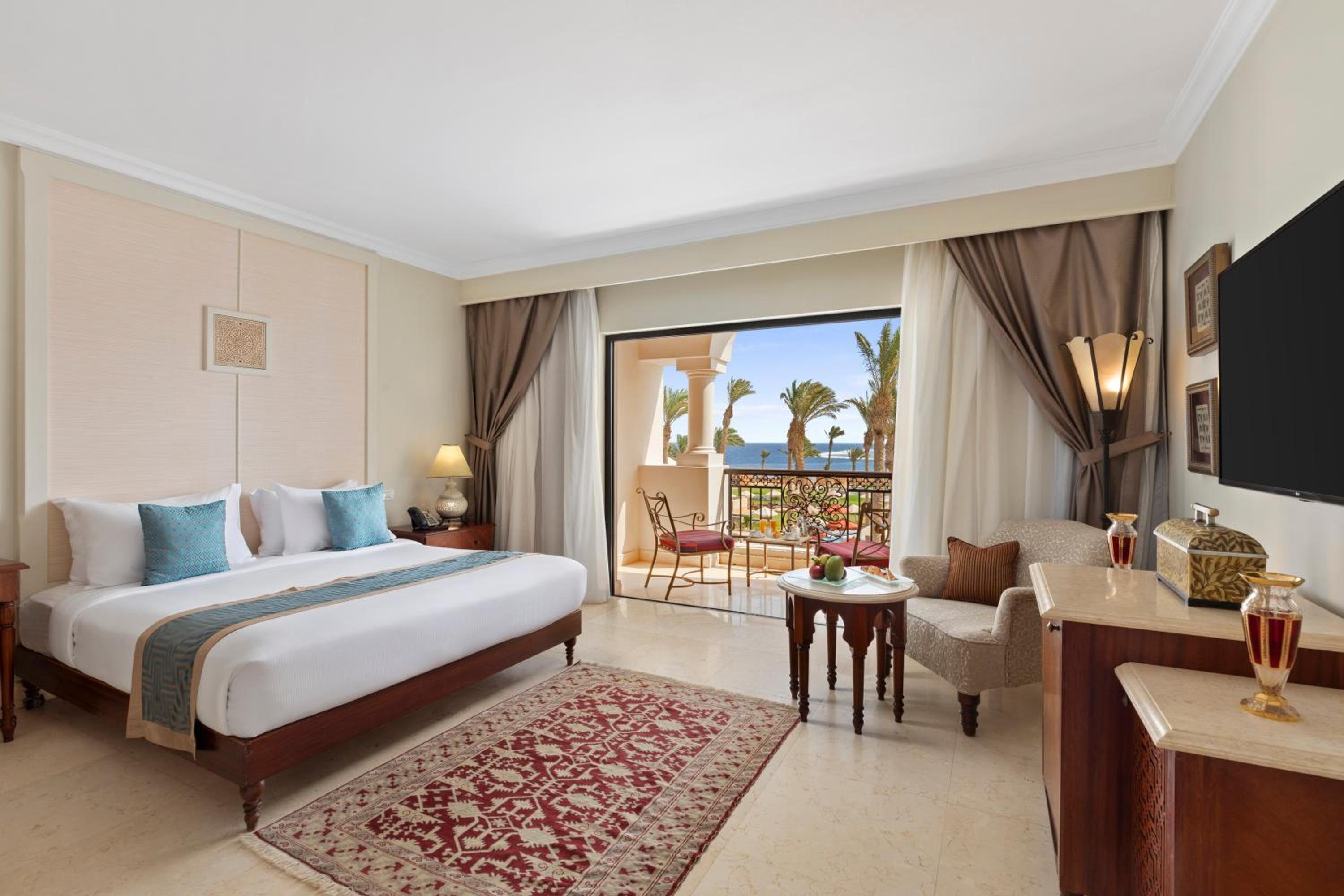 Double Room with Pool View – Pickalbatros The Palace Port Ghalib, Marsa Alam