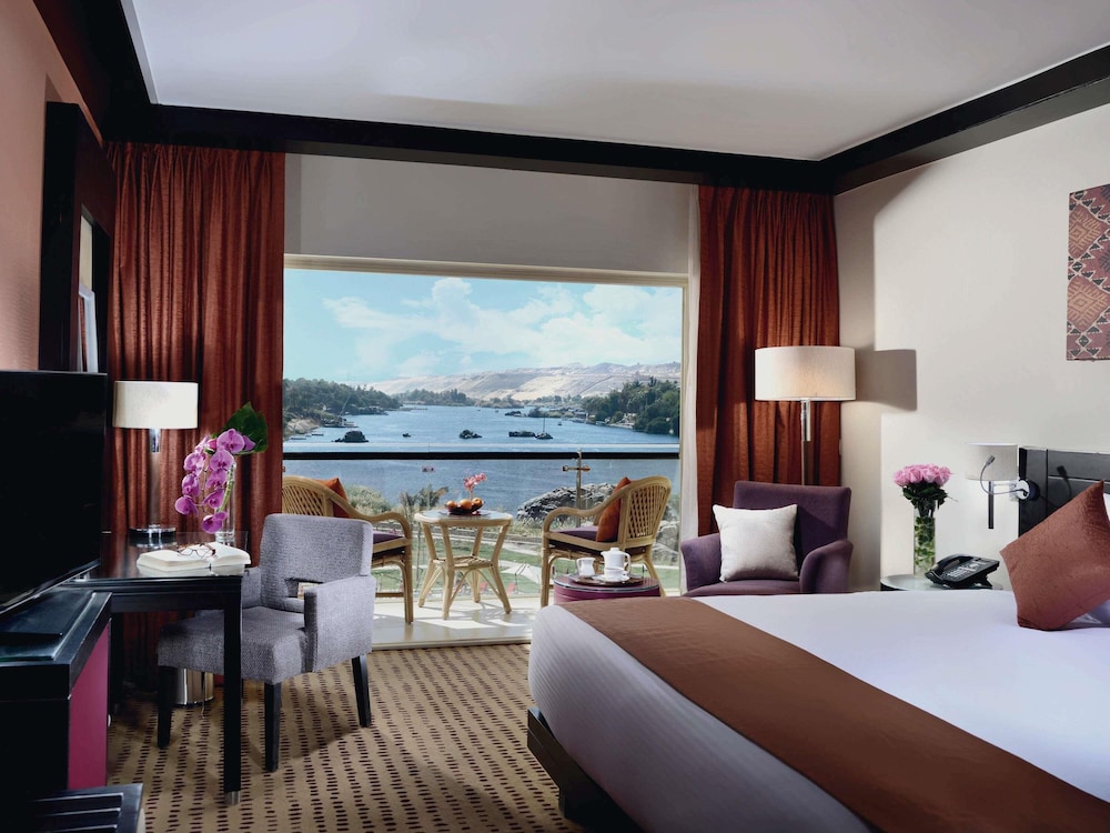 Deluxe Room – Movenpick Resort Aswan