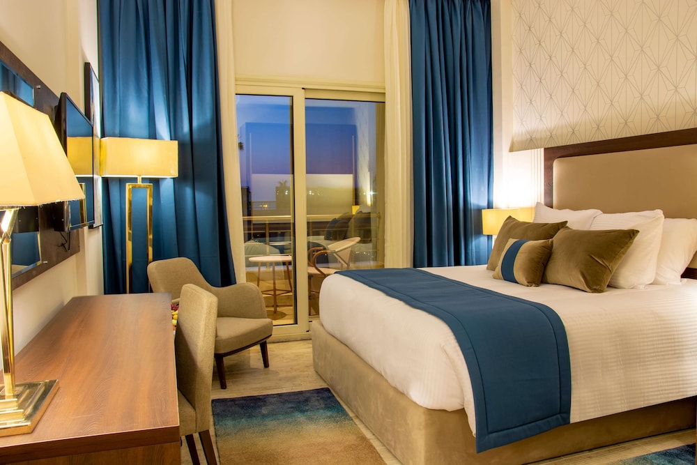 Deluxe Room – Helnan Mamoura — 5-star boutique hotel on Mamoura Beach, Alexandria