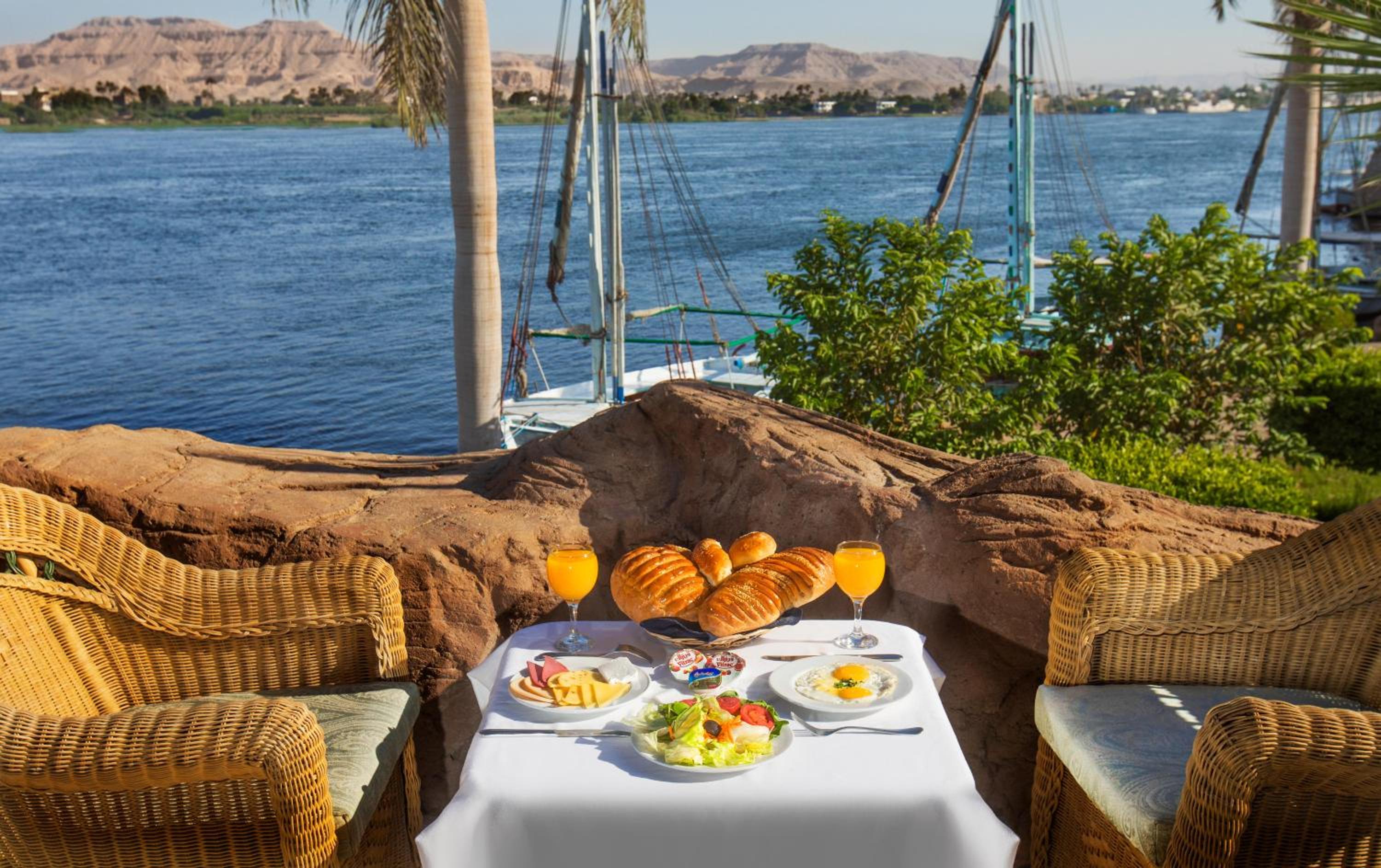 Pyramisa Isis Luxor – Hotel – photo 3