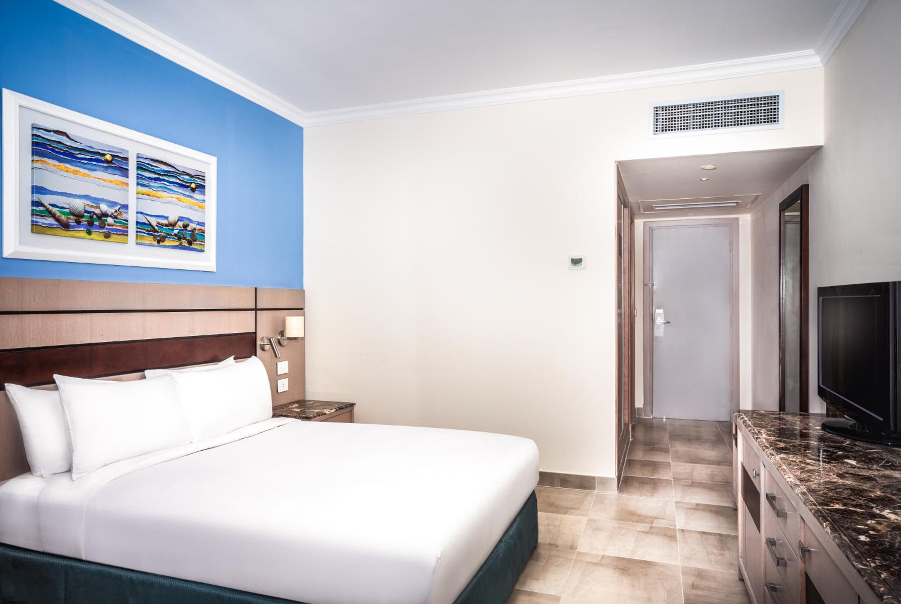 Premium King Room – Swiss Inn Resort Hurghada