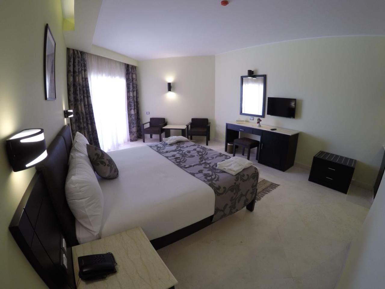 Premium Jaccuzi Room – Casa Mare Resort Marsa Alam Hotel Stay