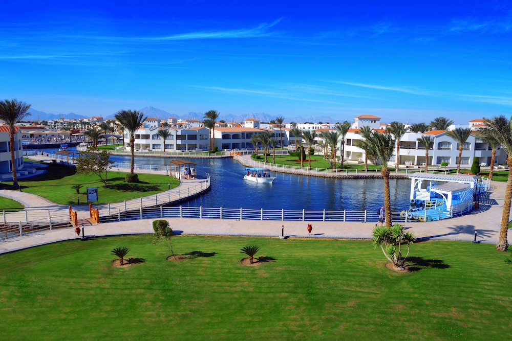 Pickalbatros Dana Beach Resort, Hurghada – Hotel – photo 2