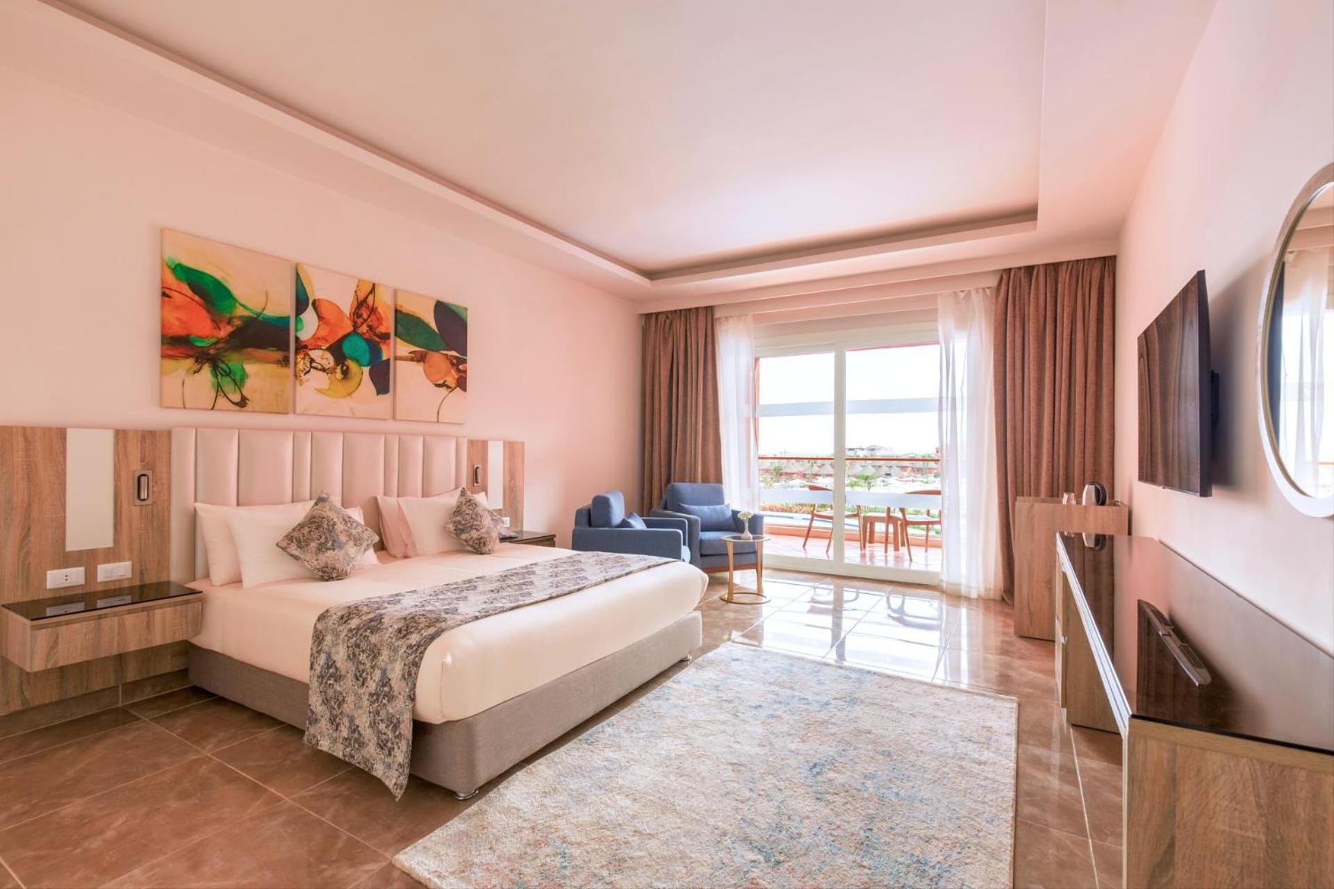 Deluxe Double Room Pool View – Pickalbatros Laguna Vista Aqua Park, Sharm